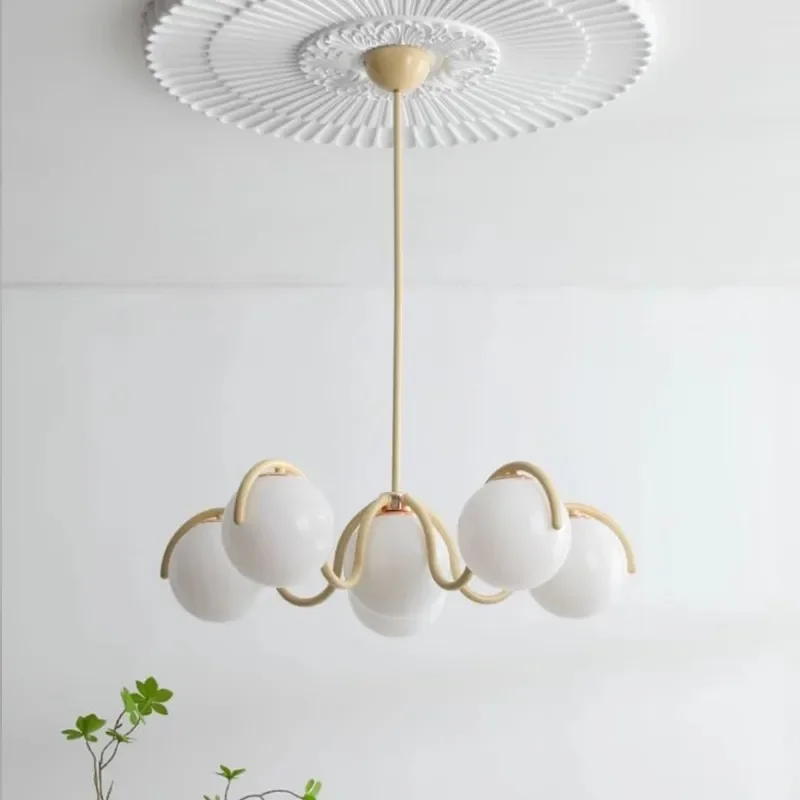 مصباح سقف LED عصري ومبتكر بتصم - مراجعة Home Bathroom Lighting Design وسعره